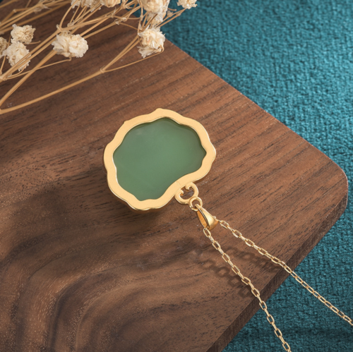 Jade Jewelry Elephant Shape Charm Pendant with Chain Necklace 18K Gold Plated