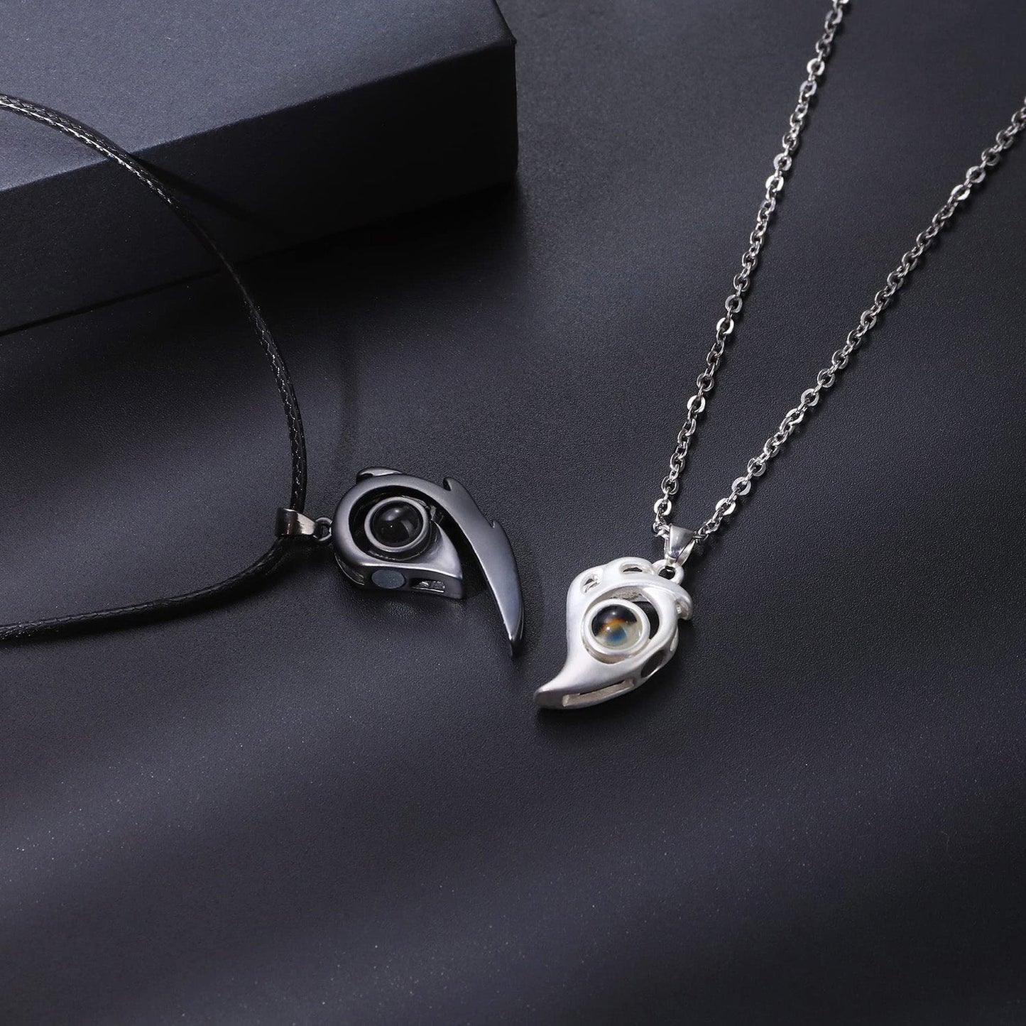 2PCS Magnetic Couple Necklace for Him and Her