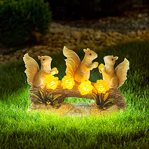 Solar Garde Decoration -  Statue Squirrel w/ Cute Lights