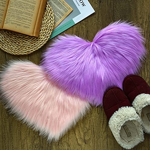 2 Pieces Fluffy Faux Sheepskin Area Rug Heart Shaped, 12 x 16 Inch