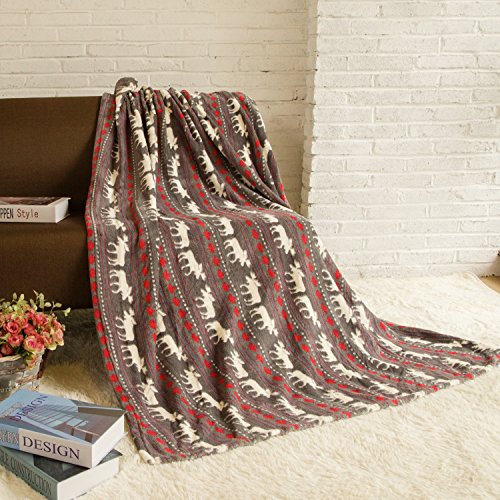 Coral Fleece Xmas Moose Maple Leaf Pattern Grey Background Soft Lightweight Throw Blanket 250GSM 50 x 60