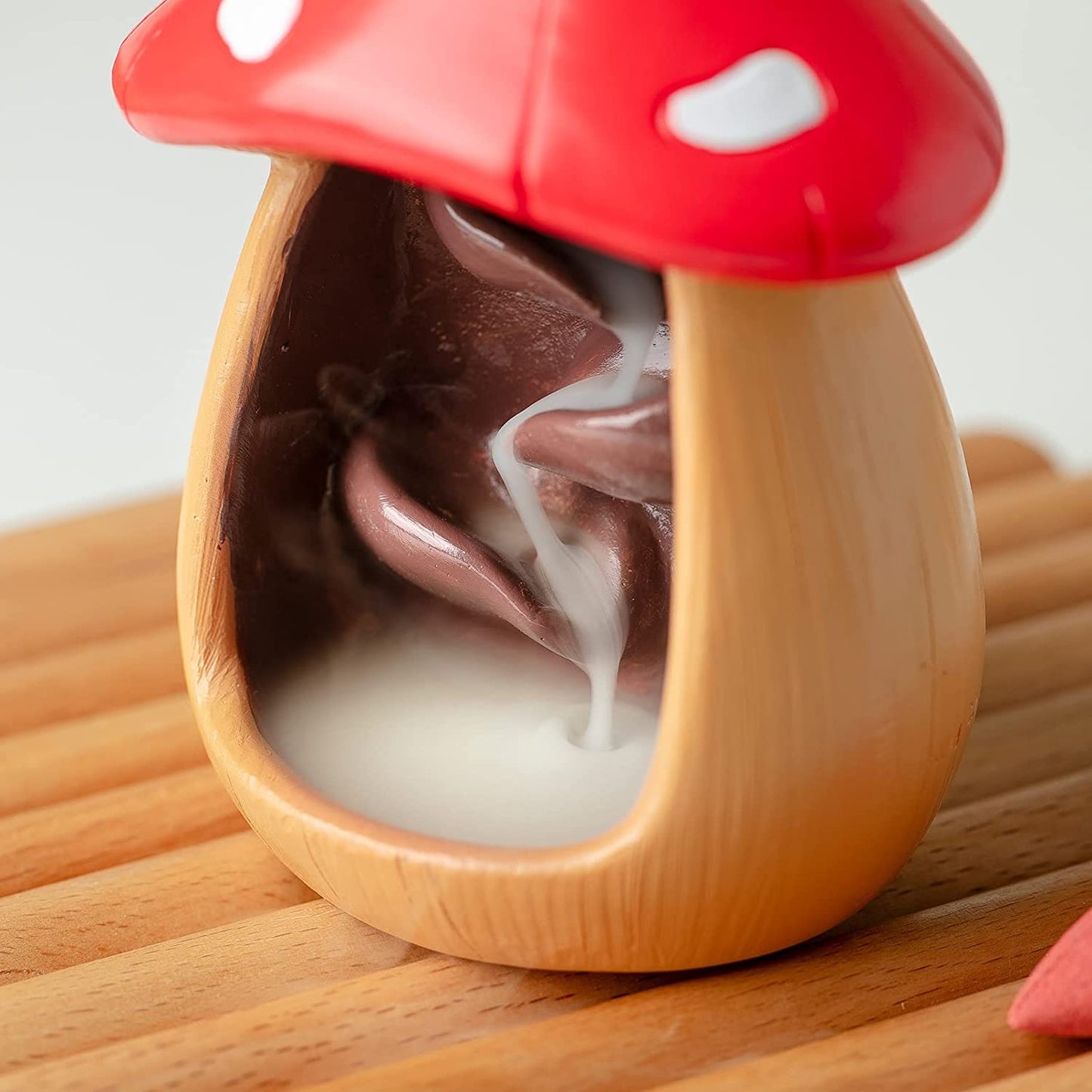 Cute Mushroom Incense Holder with 60 Incense Cones, Brown