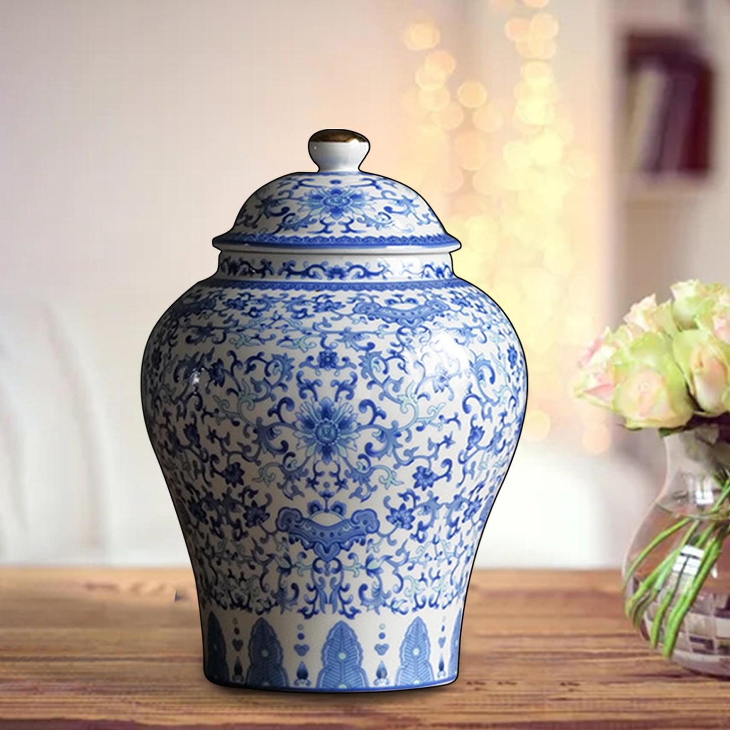 Decorative Porcelain Jar for Home Decoration