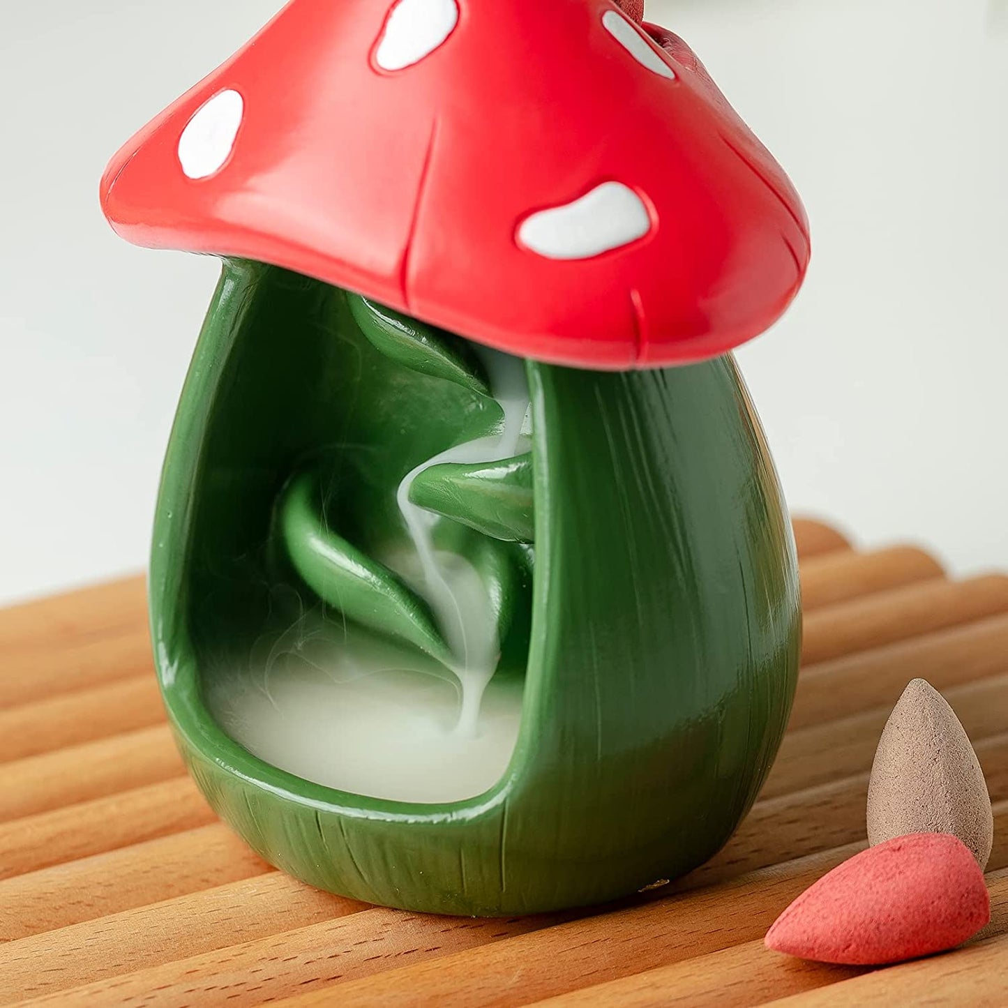 Cute Mushroom Incense Holder with 60 Incense Cones- Green