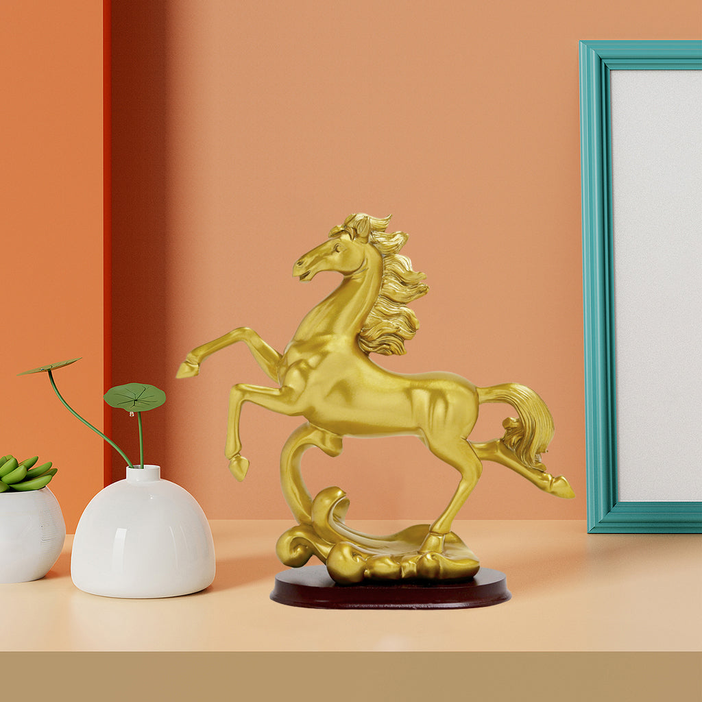 Modern Horse Statue Sculpture Figure for Home Decoration