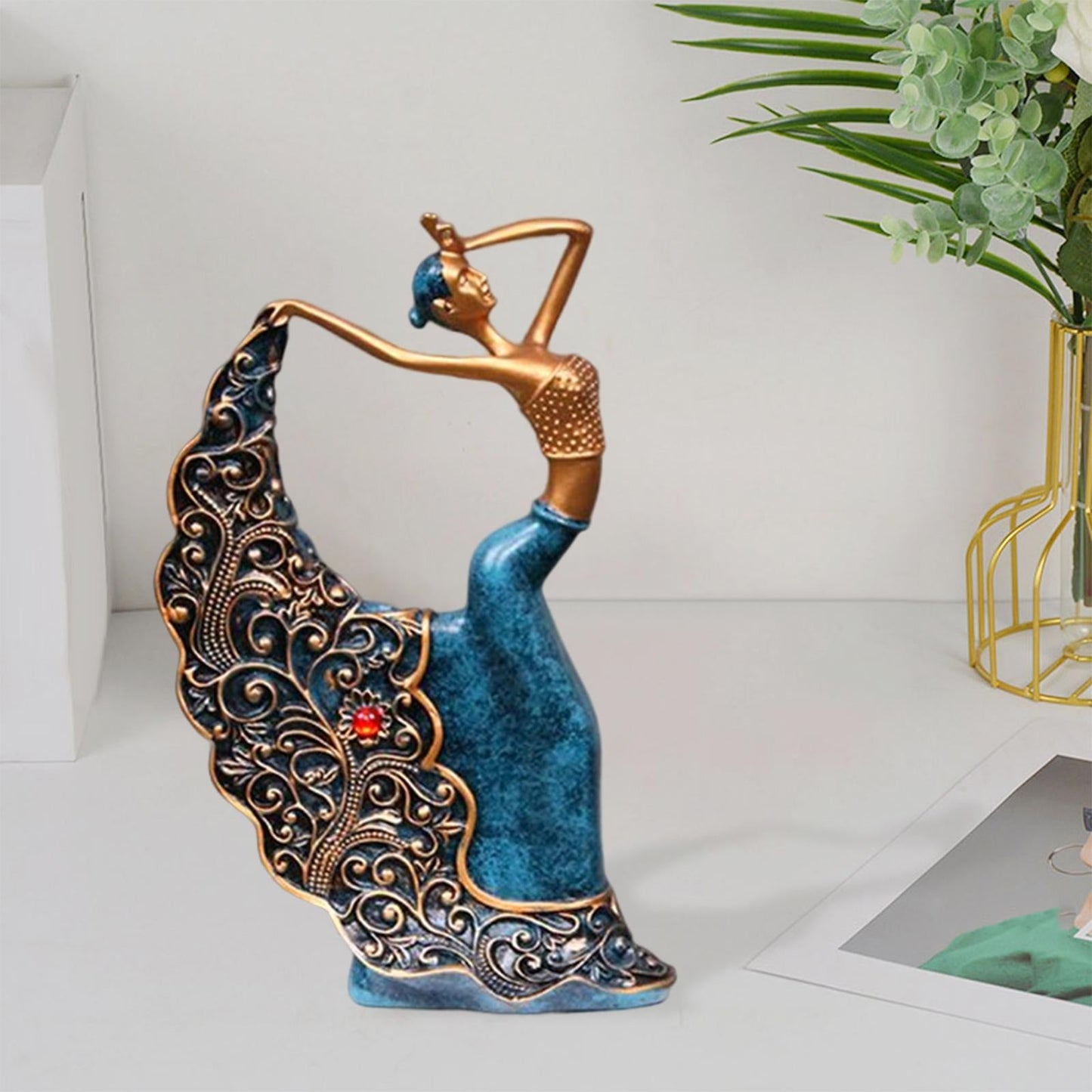 2x Peacock Dancer Figurine for Home Decoration