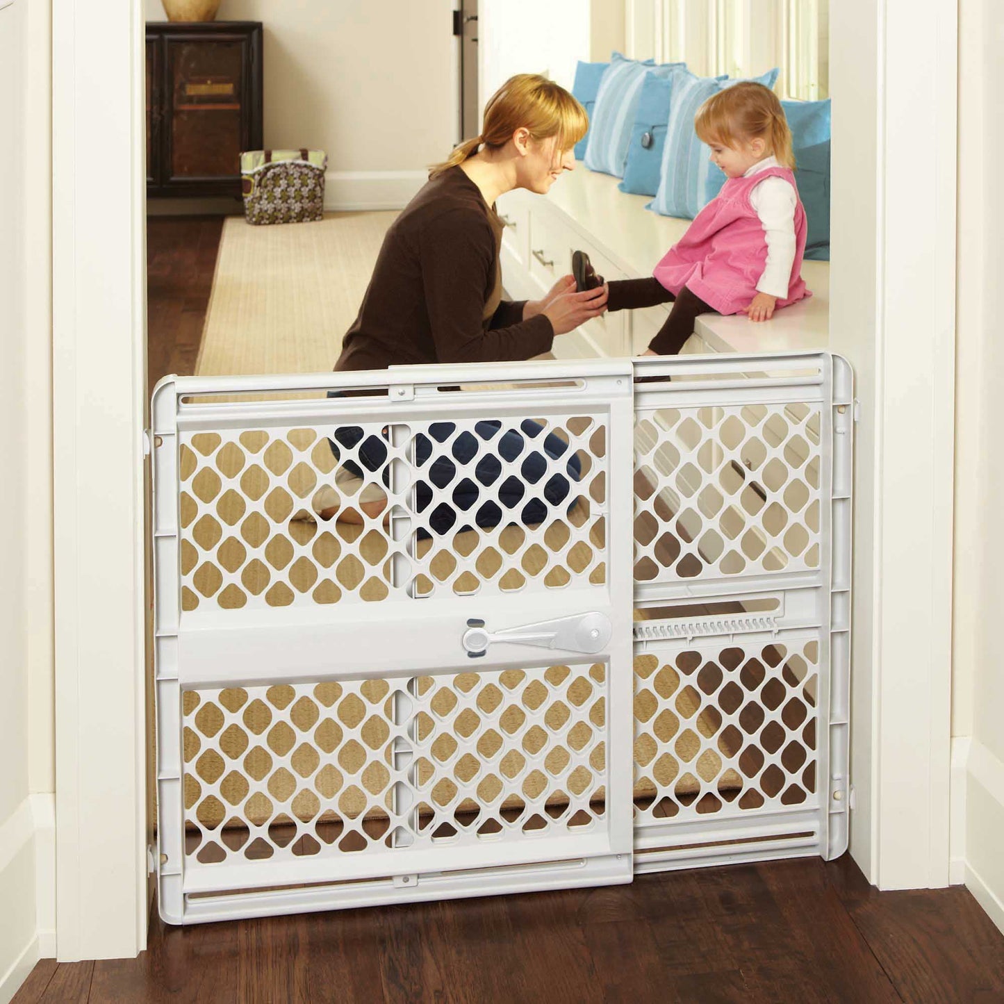 Classic Baby Gate, 26''- 42''