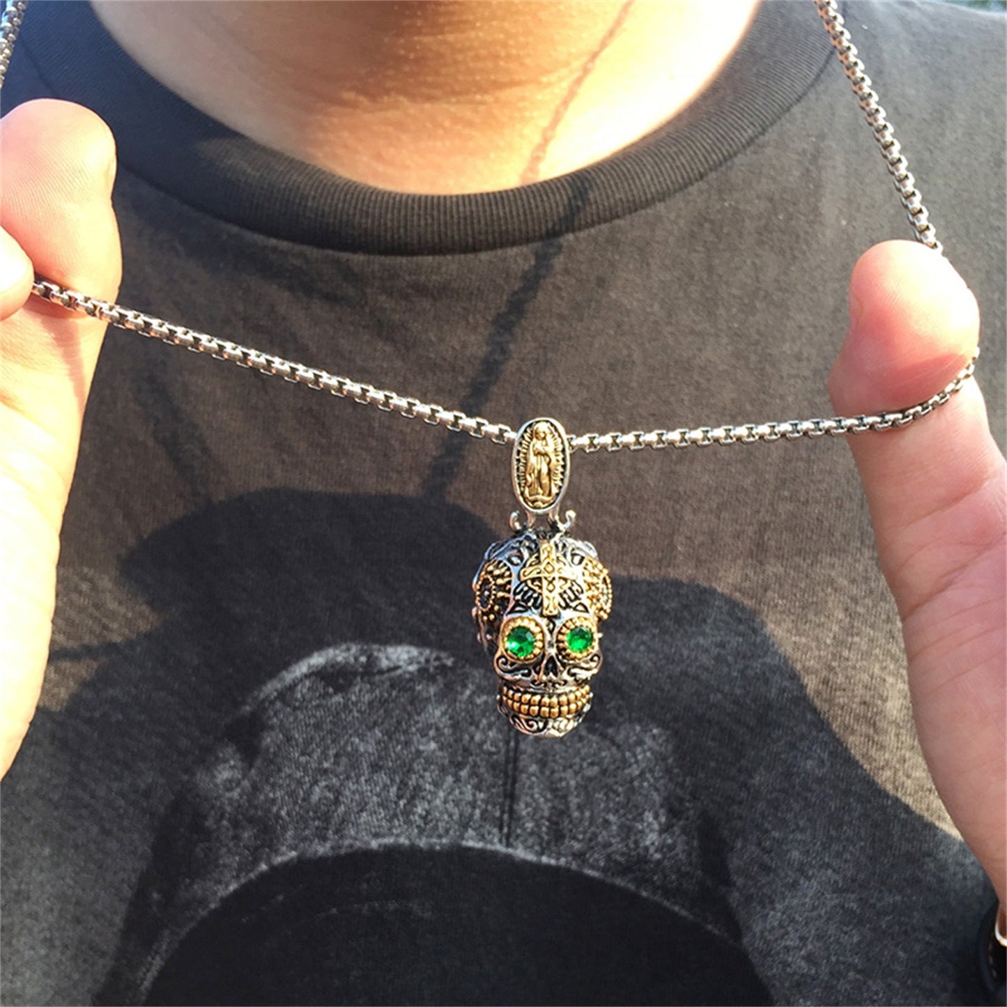 Punk Skull Green Eye Pendant Necklace for Men & Women