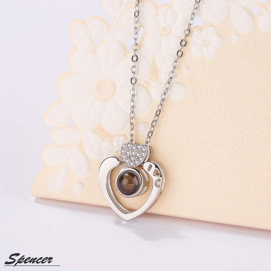 Heart Pattern "I Love You" Light Projection Pendant Necklace for Women