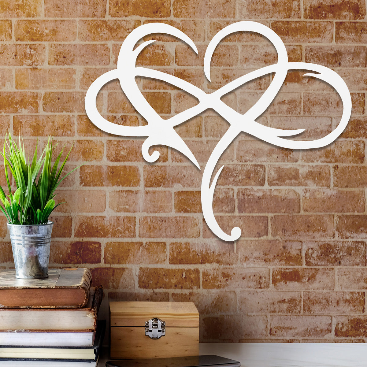 Metal Infinity Heart Hang Art Sculpture for Home Decoration