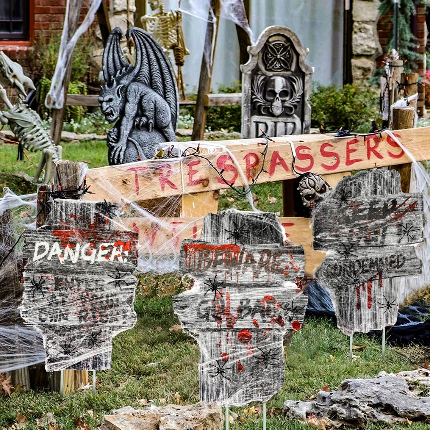 Halloween  Outdoor Yard Signs Stakes w/ 20g Cobwebs & 18 Pcs Small Spider