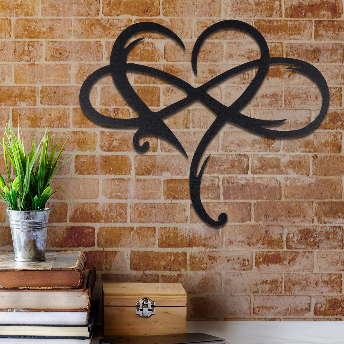 Metal Infinity Heart Hang Art Sculpture for Home Decoration