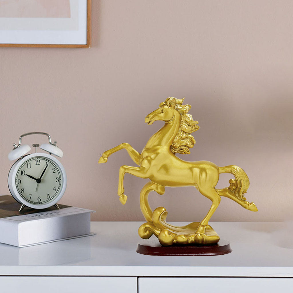 Modern Horse Statue Sculpture Figure for Home Decoration