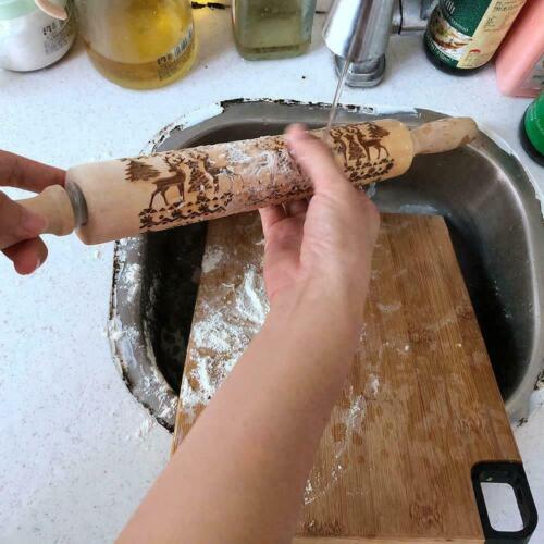 Christmas Wooden Rolling Pin DIY 3D Carved Embossing Roller Cookies Making USA