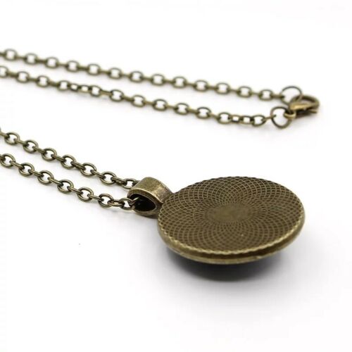 Round Black White Yin Yang Necklace Pendant Zen Jewelry Bronze Fashion